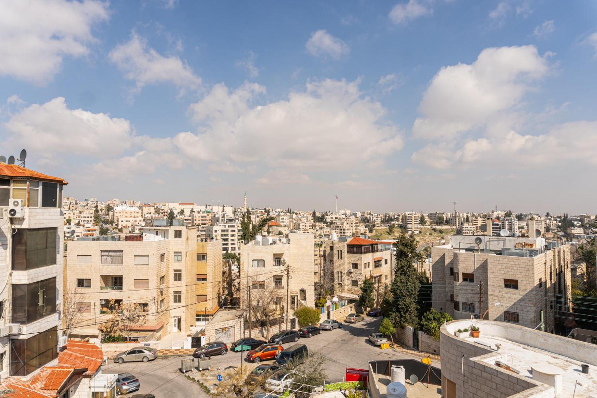 Battuta Hostel Amman Exterior foto